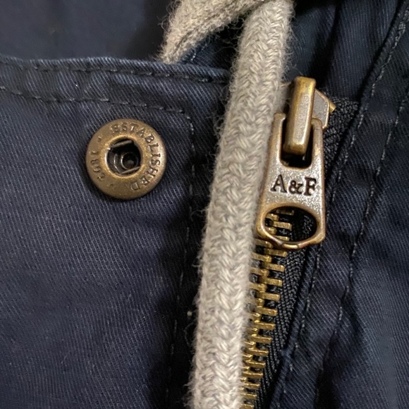 Abercrombie & Fitch Hooded Jacket - Picture 4 of 5